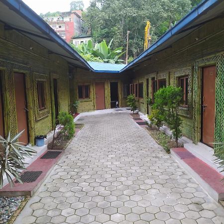 Hotel New Bamboo Palace Gorkhā Exterior foto